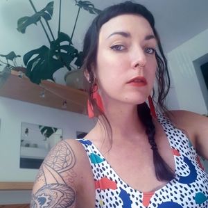 Meet your Posher, Julie